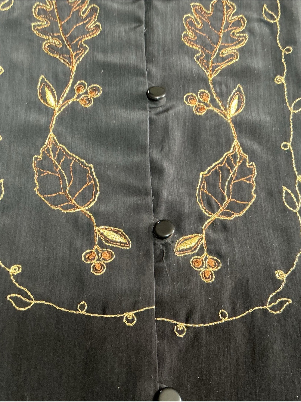 Susan Graver Black Tunic with Gold Embroidered Vine Detail NWT - Picture 5 of 15